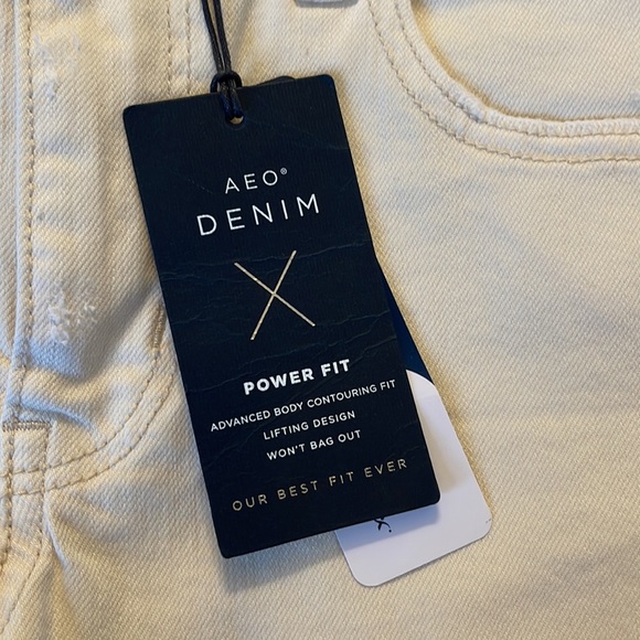 American Eagle cream jeans - Picture 2 of 9